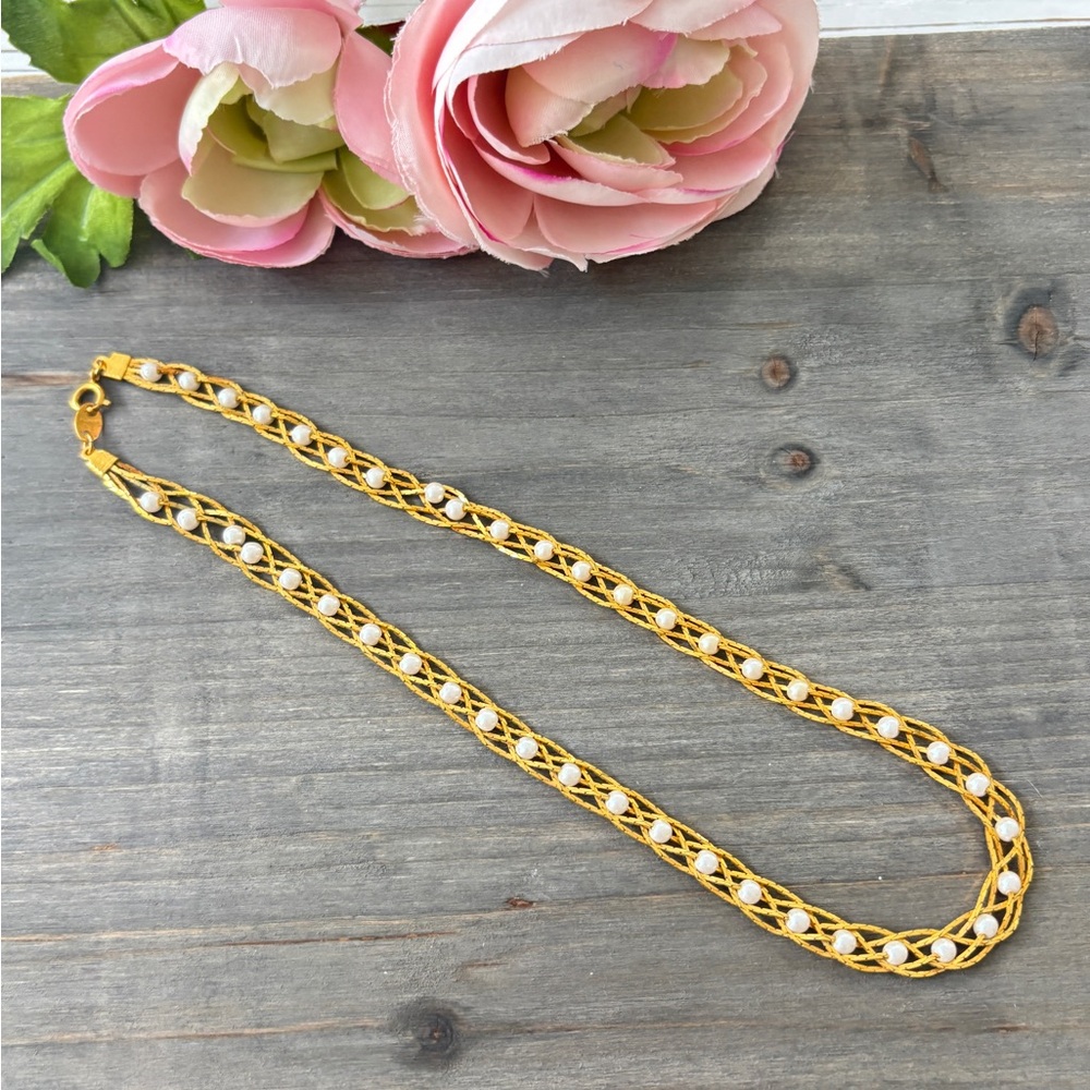 Vintage Avon Faux Pearl and Gold Tone Woven Necklace